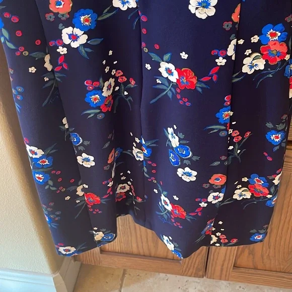 Tory Burch Miranda Short-Sleeve Pansy Bouquet Ponte Shirtdress Large - Picture 11 of 11